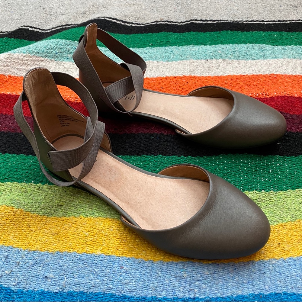 Pure Jill Leather Taupe Ballet Flats Sz. 10M